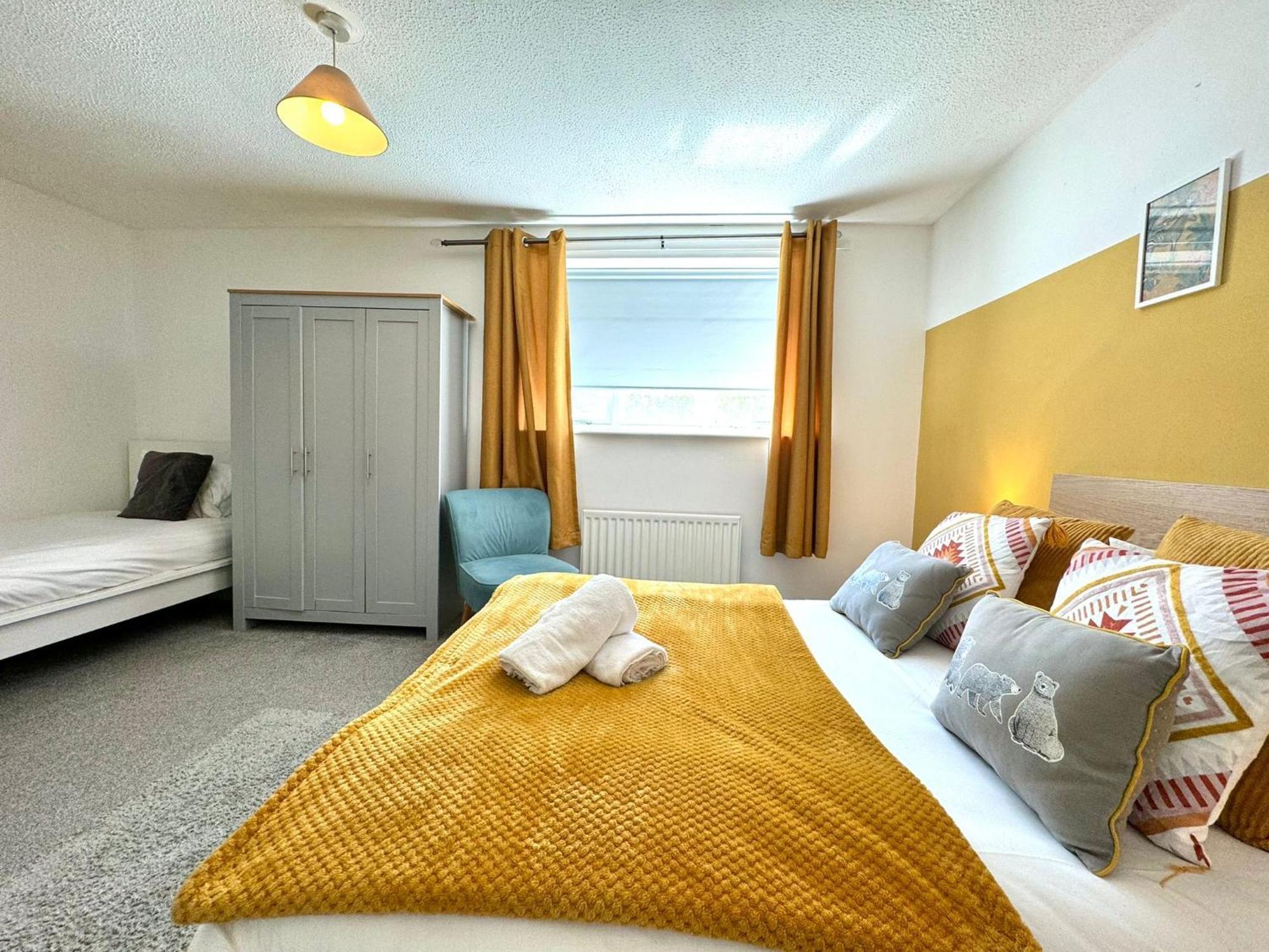 The Alnham, Large 3 Bed Apartment, Close To The City Ньюкасл-апон-Тайн Экстерьер фото