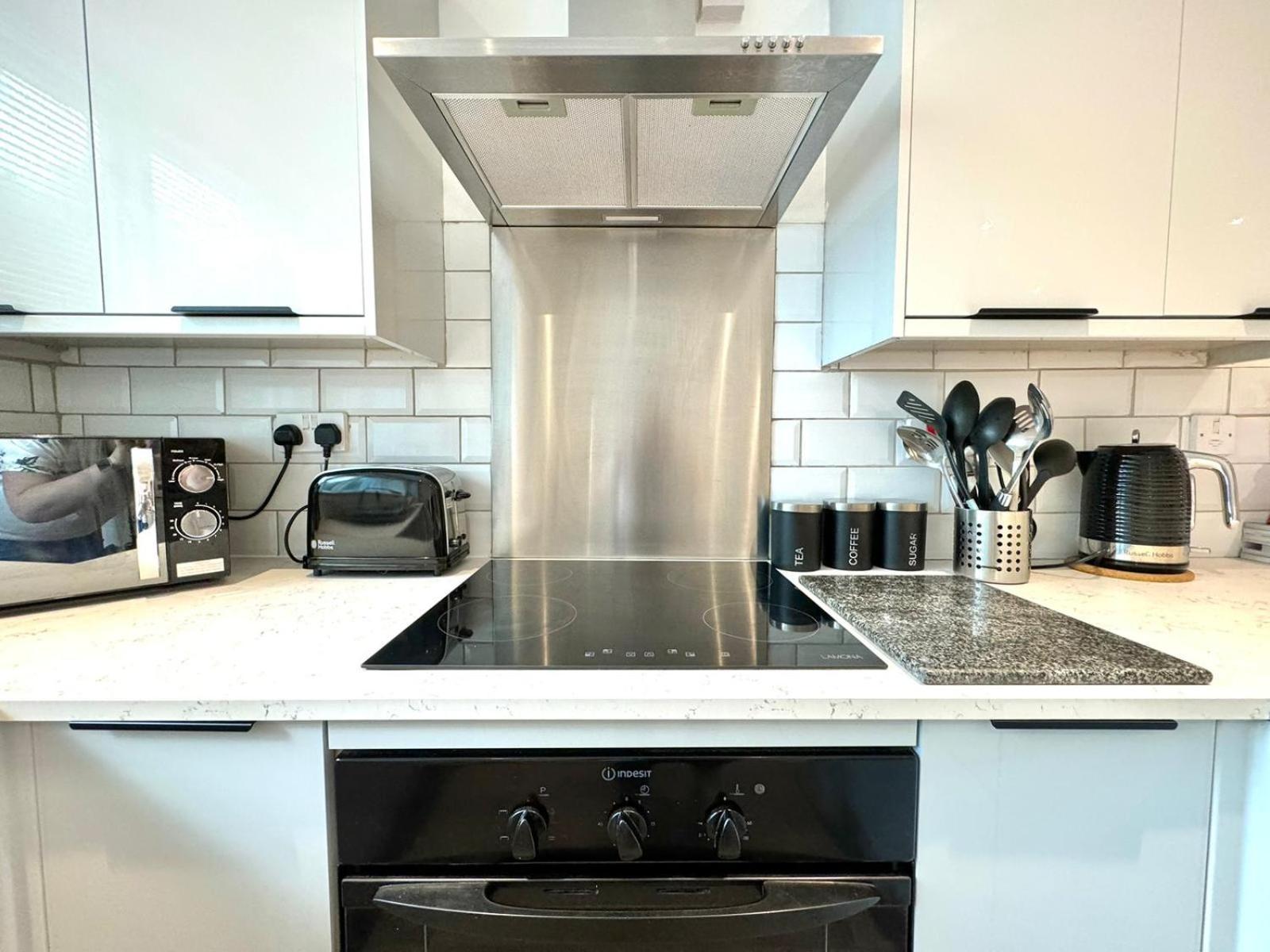 The Alnham, Large 3 Bed Apartment, Close To The City Ньюкасл-апон-Тайн Экстерьер фото